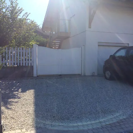 Luxury Near Geneva Homestay *